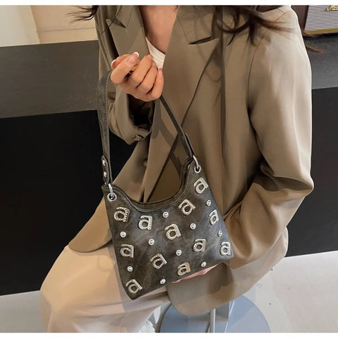New Single Shoulder Shiny Diamond Popular Versatile Crossbody Bucket Bag CODE: KAR3331