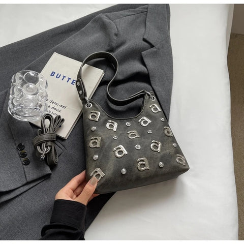 New Single Shoulder Shiny Diamond Popular Versatile Crossbody Bucket Bag CODE: KAR3331