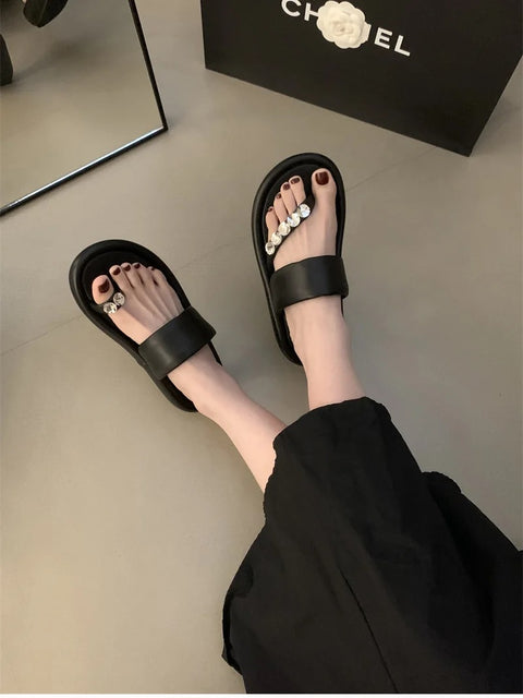 Summers Fashion Elegant Clip Toe Slides Causal Flip Flop Slippers CODE: KAR3338