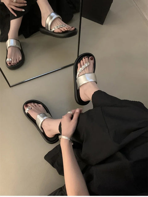 Summers Fashion Elegant Clip Toe Slides Causal Flip Flop Slippers CODE: KAR3338