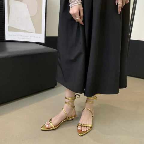 New Fashion Stiletto Heel Luxury Pointed Flip Flops Flat CODE: KAR3378