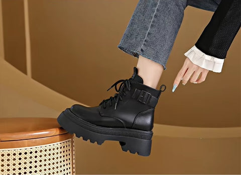 New sponge bottom short autumn retro thick sole thick heel side zipper boots CODE: KAR3398