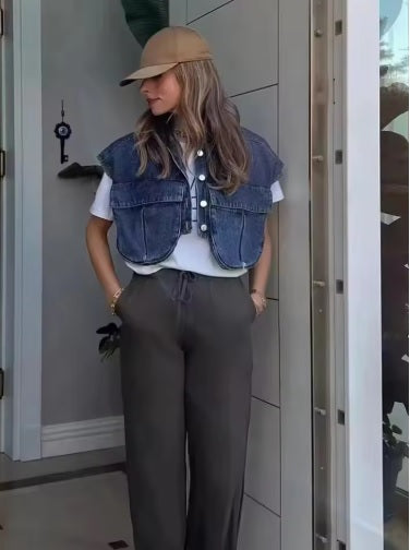 New Fashion With Pockets Cropped Sleeveless Shirt CODE: KAR3512