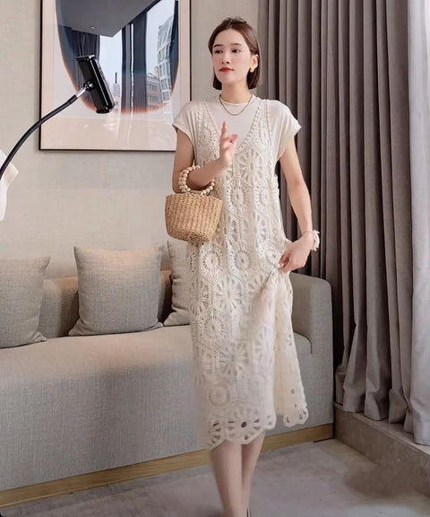 Summer New Fashion Light Luxury Crochet Design Short Sleeve Lace Hollow Breathable Dress CODE: KAR3546