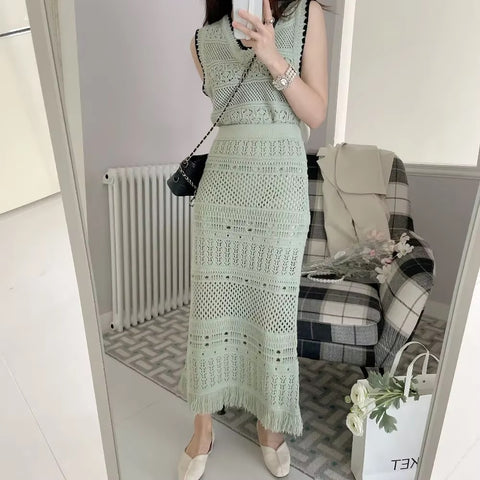 New Tassel Weave Fashion Design Hollow Elegant Spring And Summer Hip Skirt Two-piece Set CODE: KAR3547