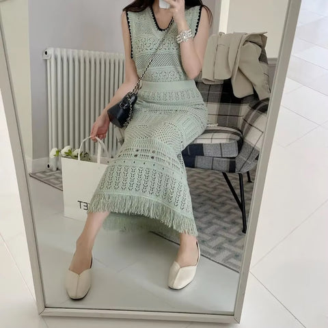 New Tassel Weave Fashion Design Hollow Elegant Spring And Summer Hip Skirt Two-piece Set CODE: KAR3547