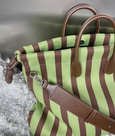 New Fashion Unique Simple Underarm Shoulder Commuter Crossbody Tote Bag\Hand bag  CODE: KAR3552