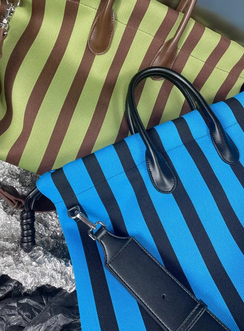 New Fashion Unique Simple Underarm Shoulder Commuter Crossbody Tote Bag\Hand bag  CODE: KAR3552