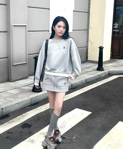 New Autumn Luxury Casual Suits Tee +Golf Skirt Two Piece Set CODE: KAR3582