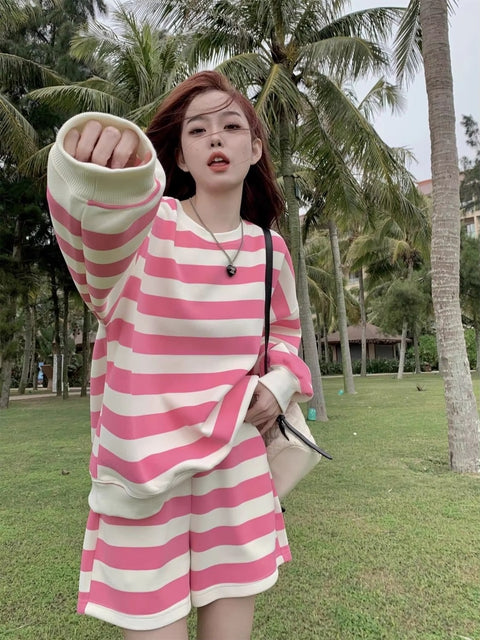 New Fashion Stylish Luxury Style Loose Casual Hoodie Shorts Stripe Two Piece Set CODE: KAR3583