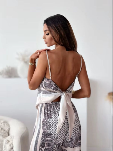 New Fashionable Printed Sexy Strap Wrapped Chest And Bareback Positioning Flower Pant Two Piece Set CODE: KAR3603