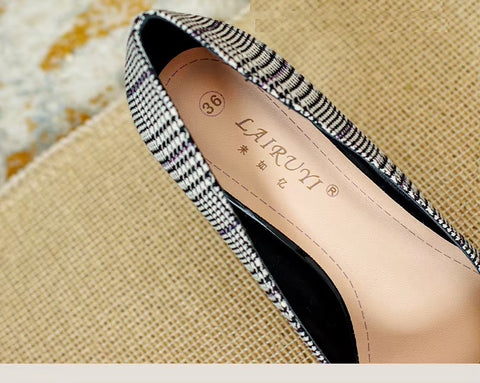 New Pointed Toe Stiletto Thin High Pumps Red Black Heel CODE: KAR3677