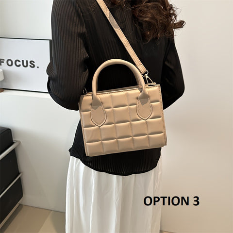 New Fashion Trendy Shoulder Handbag & Purse Quilted Crossbody Bag CODE: KAR 3737