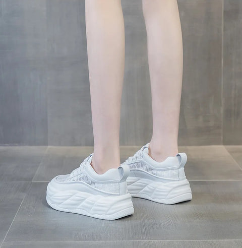 New Fashion Sneaker Light Thick Soles Shoes CODE: KAR4002