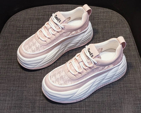 New Fashion Sneaker Light Thick Soles Shoes CODE: KAR4002