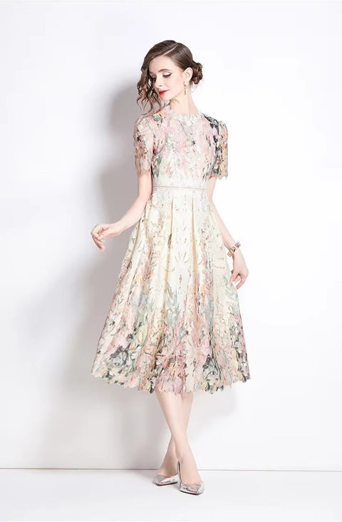 New Fashionable Mid-Length Short Sleeve Dress CODE: KAR4062