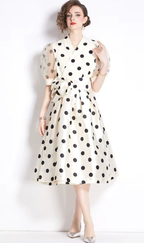 New Elegant Chic Puff Sleeve Dot Midi Dress CODE: KAR4063