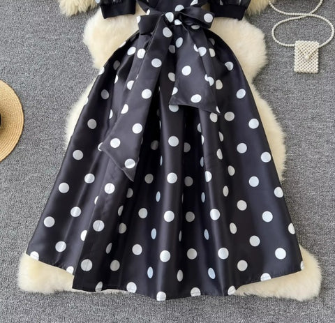 New Elegant Chic Puff Sleeve Dot Midi Dress CODE: KAR4063