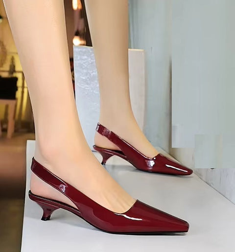 New Fashion Pointed Toe Low Hollowed Heel CODE: KAR4074