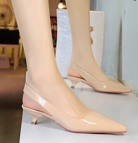 New Fashion Pointed Toe Low Hollowed Heel CODE: KAR4074