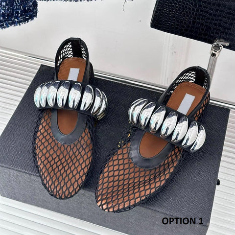 New Stylish Design, Unique Metal Accents, Comfortable Fit Flats CODE: KAR4075