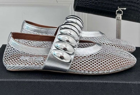 New Stylish Design, Unique Metal Accents, Comfortable Fit Flats CODE: KAR4075