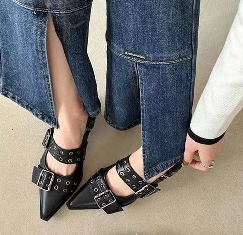 New Pointed Toe Thick Heel Shoes CODE: KAR4076