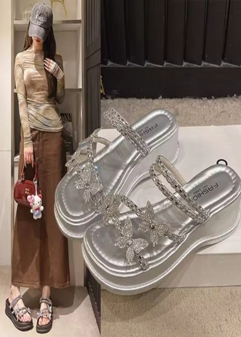 New Butterfly Flat Heeled Thick Sole Sandals CODE: KAR4102