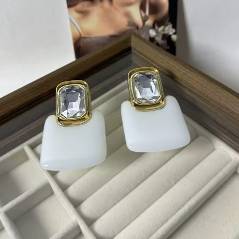 New Trend Metal Resin Geometric Square Large Earring CODE: KAR4110