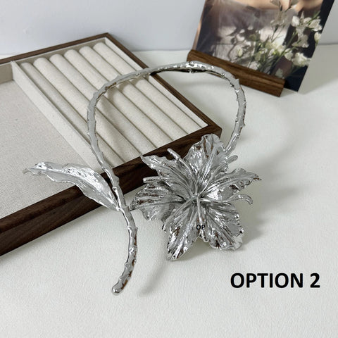 New Fashion Exaggerated Bellflower Bloom Alloy Necklace CODE: KAR4113