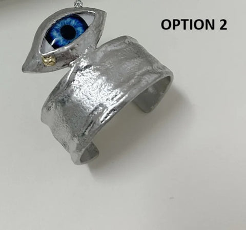 New Metal Face Design Cuff Bracelet CODE: KAR4116