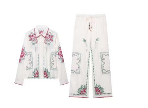New Fashionable Embroidered Long Sve Shirt And Pant Set CODE: KAR4130