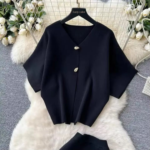 New Fashion Elegant V-neck Long Skirt with Loose Short Sleeve Top Two-piece CODE: KAR4134