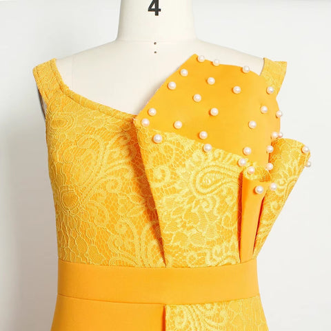 New Fashion Elegant One-Shoulder Pearl-Embellished Lace Bodycon Dress CODE: KAR4140