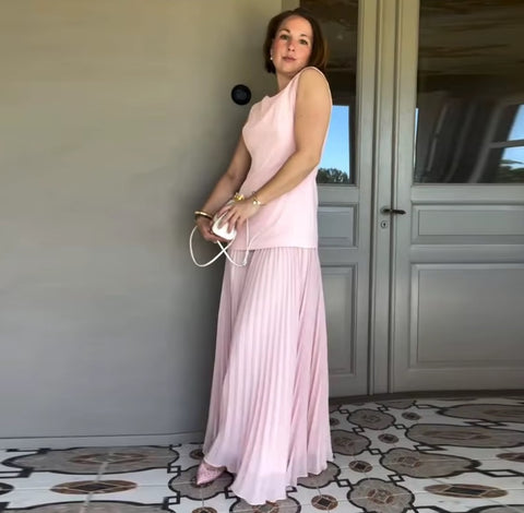 New Fashion Pleated Patchwork Elegant Sleeveless Slash Nech Set Dress CODE: KAR4146