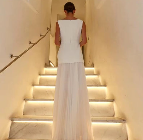 New Fashion Pleated Patchwork Elegant Sleeveless Slash Nech Set Dress CODE: KAR4146