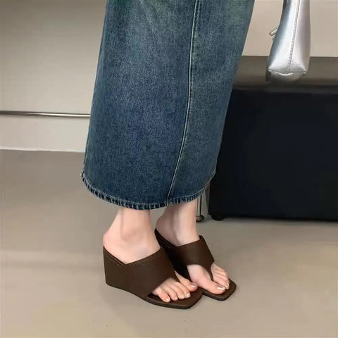 New Fashion Slimming Slope-Heel Flip Flops Sandals CODE: KAR4172