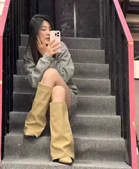 New Flat Pointed Toe Fashion Knee High Boots CODE: KAR4191