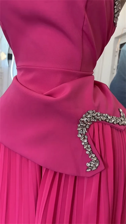 New Fashion Strapless and Diamond Studded Pleated Wide Leg Pants Set CODE: KAR4199