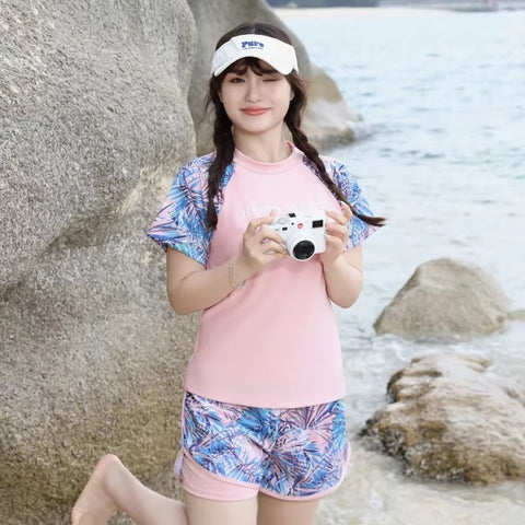 New Conservative summer fashionable swimsuit 2-piece set CODE: KAR4200