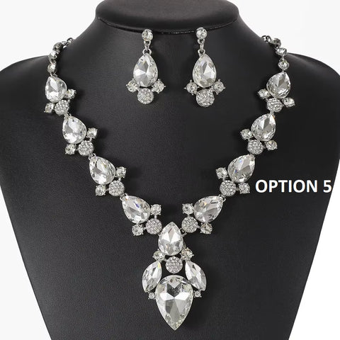 New Fashion Crystal Alloy Necklace And Earring Set CODE: KAR4304