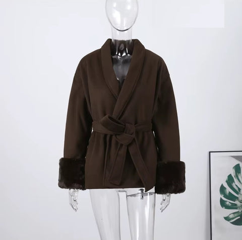 New Fashion Elegant Lapel Faux Fur Cuffed Sleeve Jacket CODE: KAR4333