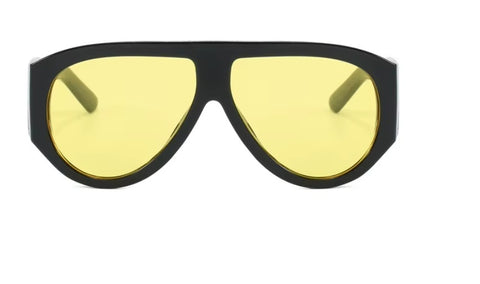New Retro Shades Fashion Gradient Rivets Decoration Sun Glass CODE: KAR4349