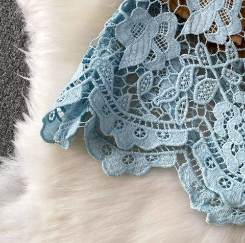 New Sleeveless Embroidery Lace Sling Top And Long Tulle Skirt 2 Piece Set CODE: KAR4380