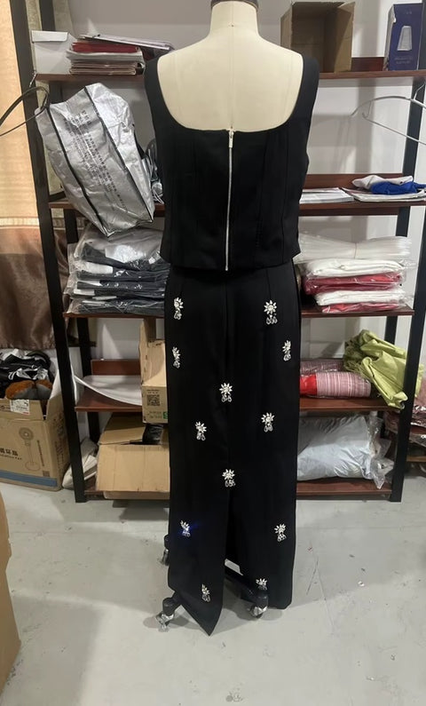New Sleeveless Square Neck Fashion Diamond Backless Long Skirt Set CODE: KAR4413