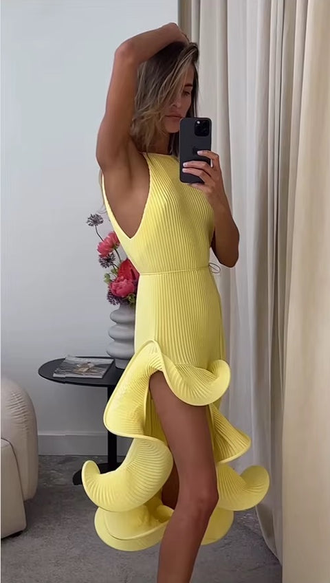 New Fashion Elegant Irregular Pleated Ruffles Halter Midi Dress CODE: KAR4483