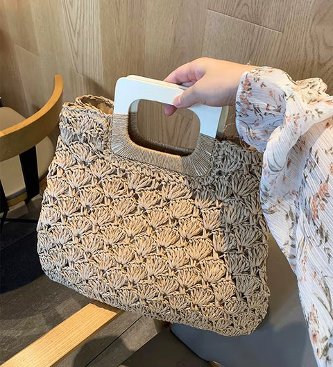 New Fashion solid color large capacity with a wooden handle straw bag CODE: KAR4509