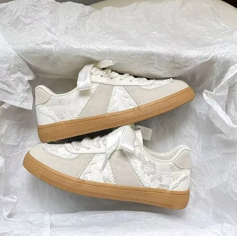 New Lace Up Walking Flats Casual Shoes CODE: KAR4528