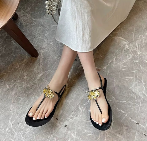 New Buckle Strap Flip Flop Comfortable Slippers CODE: KAR4549