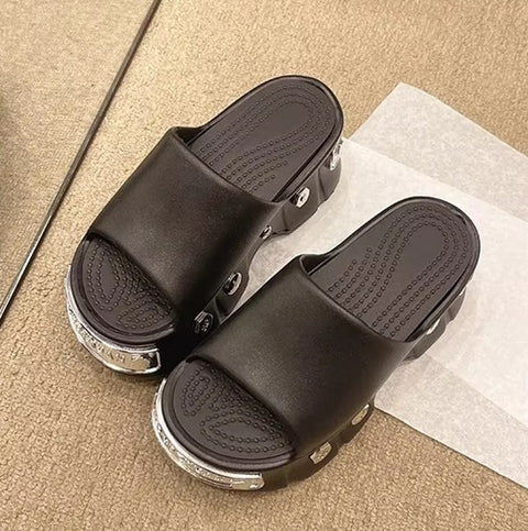 New Thick Size Beach Shoes CODE: KAR4560